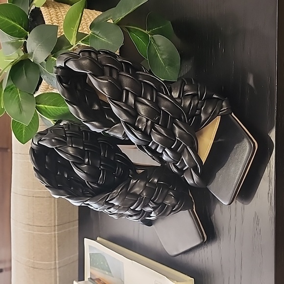 EGO Square Toe Puffy Braided Criss Cross Heels UK 6 US 8 Quilted Vegan Slingback - Picture 3 of 15